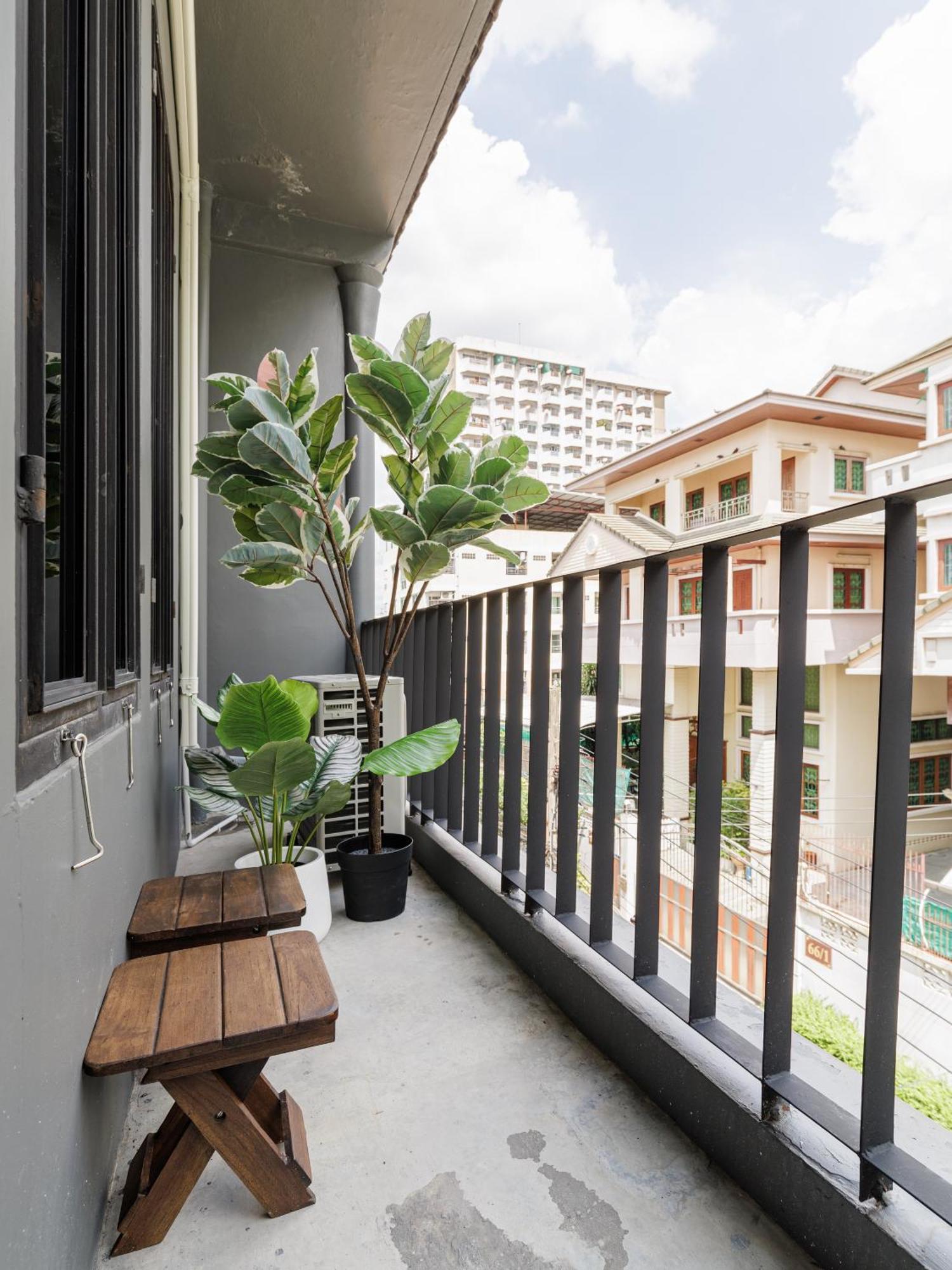 Wabisabi Bangkok 3 Min To Train Station Hotel Eksteriør billede